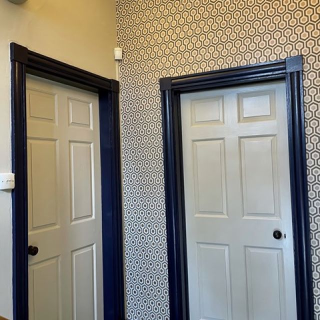 wallpapering-hanging-services-5-kireth-ai